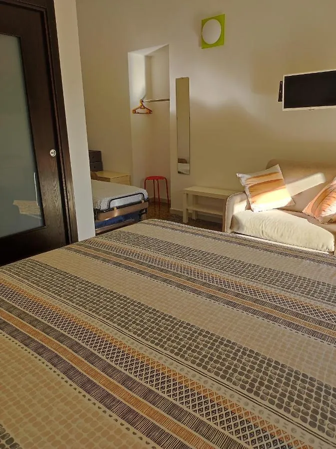 Bed & Breakfast Il Giardino Di Tatiana Rooms & Breakfast La Maddalena  Italy