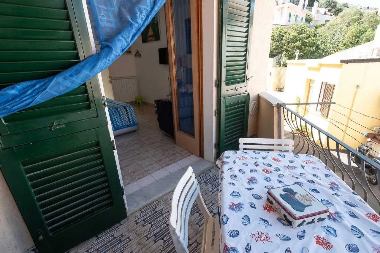 Frühstückspension Il Giardino Di Tatiana Rooms & Breakfast La Maddalena