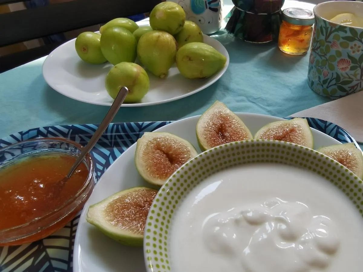 Il Giardino Di Tatiana Rooms & Breakfast La Maddalena  Alojamento de Acomodação e Pequeno-almoço
